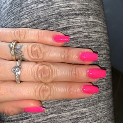 Cali Nails - Gel mani real natural nails