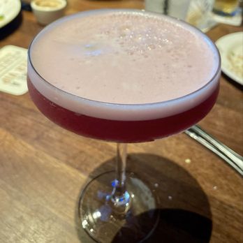 Yard House - Jenn's Blackberry Rickey 5/10 - Bars Near Me - Tampa, Florida
