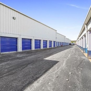 iStorage - Self Storage Near Me - Highland Park, Illinois iStorage - Self Storage Near Me - Highland Park, Illinois