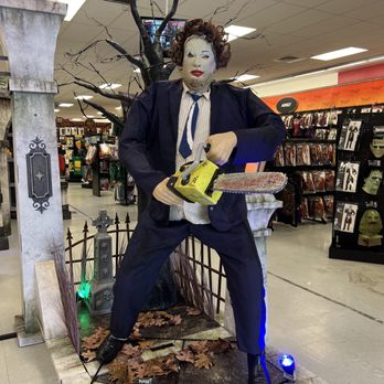 Spirit Halloween - Inside display - Accessories Near Me - Tamarac, Florida Spirit Halloween - Inside display - Accessories Near Me - Tamarac, Florida