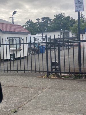 Q's Corner Barbershop