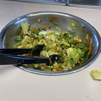 Sweet Tomatoes - Crunchy sesame salad - Buffets Near Me - Tucson, Arizona