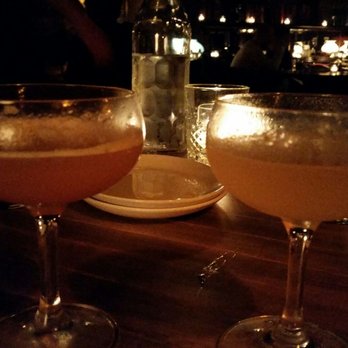 Gilt Bar - Lion's tail on left, bee's knees on right - New American Near Me - Chicago, Illinois