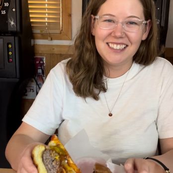 Ridott Corners Tavern - Burger - Bars Near Me - Ridott, Illinois
