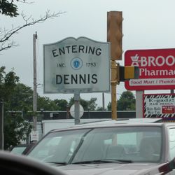 Town of Dennis - Entering Dennis.