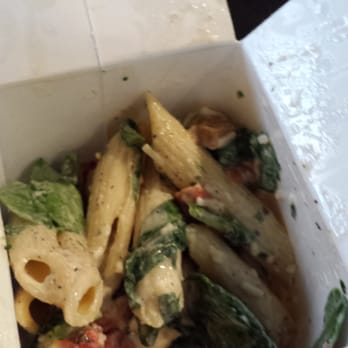 Pasta & Co - Penn pasta w smoked mozarella, spinach, roasted red pepper salad! Yum! - Delis Near Me - Seattle, Washington