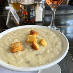 The Pelican Inn Restaurant