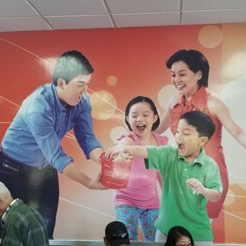 Jollibee - Fast Food Near Me - Carson, California