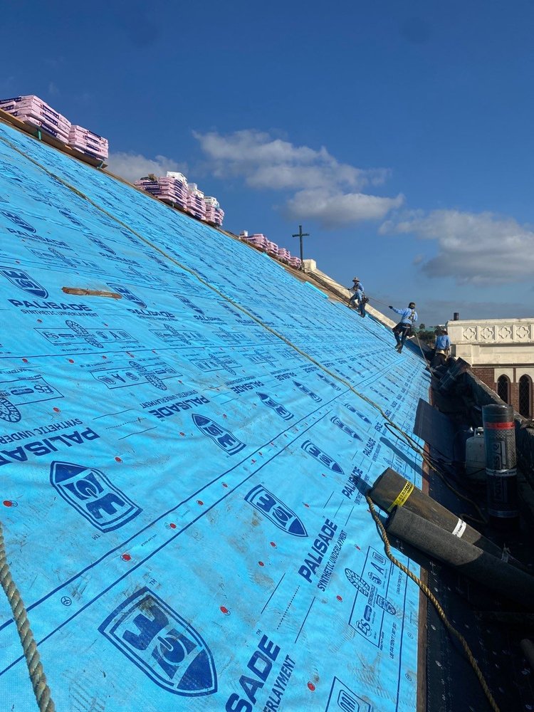 Slide of Roof Repair Specialist