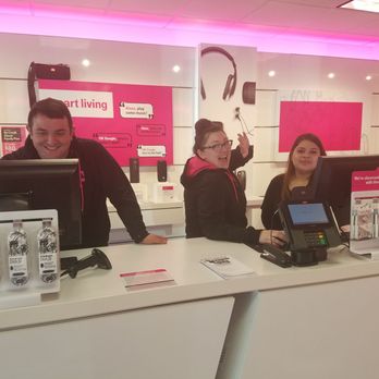 T-Mobile - Mobile Phones Near Me - Davis, California