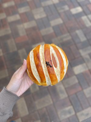 Kamalan bakery by null