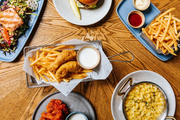 Otium Grill & Greens by null