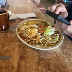 El Camino Restaurant & Lounge - Christmas breakfast (NM=red and green chili)