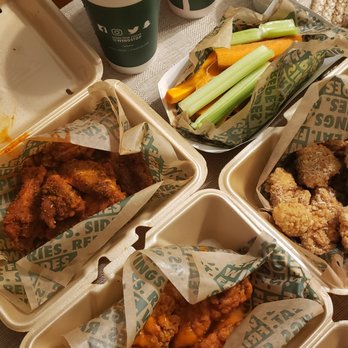 Wingstop - 15 pc Meal for 2 (6x Classic Cajun and 9x Boneless Garlic Parmesan) with 1x Crispy Tenders, Veggie Sticks + 2 drinks! - Chicken Wings Near Me - Covina, California