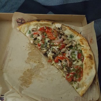 MOD Pizza - Personal size pizza, enough for a guy to eat alone, or for a girl to share. - Pizza Near Me - Los Angeles, California