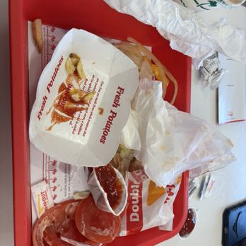 In-N-Out Burger - #Devoured #Burger Floats #Shake that makes you curl your toes - Fast Food Near Me - Oxnard, California