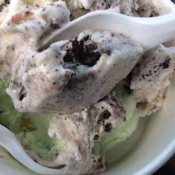 Richardson's Ice Cream - Moose track yogurt on top, pistachio yogurt in the bottom. - Ice Cream & Frozen Yogurt Near Me - Middleton, Massachusetts Richardson's Ice Cream - Moose track yogurt on top, pistachio yogurt in the bottom. - Ice Cream & Frozen Yogurt Near Me - Middleton, Massachusetts