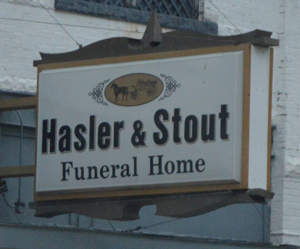 Hasler-stout Funeral Home East Main Street Greentown In