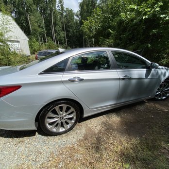 M T Johnson Auto Detailing - Exterior detail of a Hyundai sonata - Auto Detailing Near Me M T Johnson Auto Detailing - Exterior detail of a Hyundai sonata - Auto Detailing Near Me