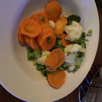 Mo's Irish Pub - Steamed vegetables - Irish Near Me - Cypress, Texas
