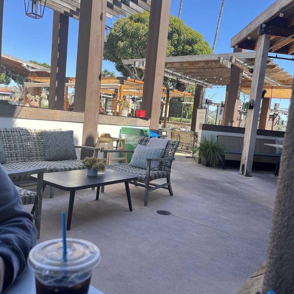 Tinleaf Fresh Kitchen - Outdoor seating - New American Near Me - Carlsbad, California