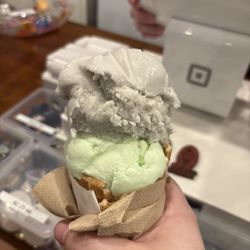 Scoops Handmade Ice Cream - Wildflower honey, lavender and basil ice cream