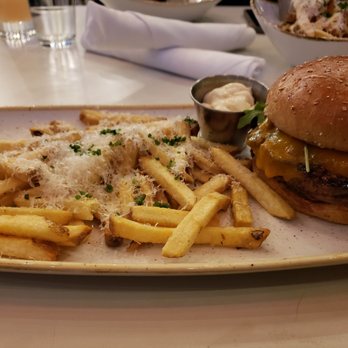 Everly - House burger - New American Near Me - Madison, Wisconsin