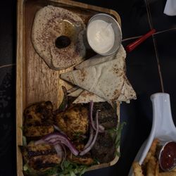 Habibi Hookah Louge And Cafe - Chicken