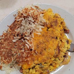 Lux Cafe - Meat lovers omlette.