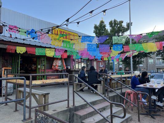 Taqueria La Ventana - Addison by null