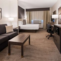 Best Western Plus Morden - King Suite