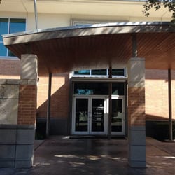 Touchstone Imaging - Front entrance