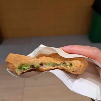 Little Pisces - Matcha strawberry taiyaki - Desserts Near Me - Richmond, British Columbia Little Pisces - Matcha strawberry taiyaki - Desserts Near Me - Richmond, British Columbia