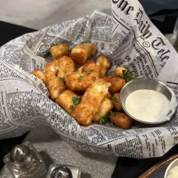 Whiskey Run Distilling - Cheese Curds - Distilleries Near Me - New Glarus, Wisconsin