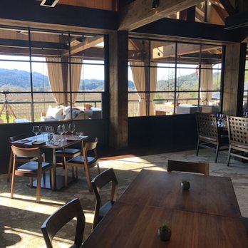 Davis Estates - Tasting room - Wineries Near Me - Calistoga, California