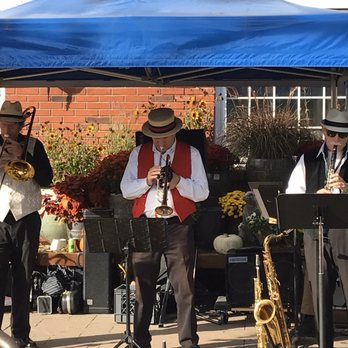 Rohsler's Allendale Nursery - Live music and autumn festivities! - Nurseries & Gardening Near Me - Allendale, New Jersey Rohsler's Allendale Nursery - Live music and autumn festivities! - Nurseries & Gardening Near Me - Allendale, New Jersey