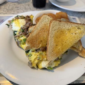 Southern Pancake and Waffle House - Breakfast & Brunch Near Me - Williamsburg, Virginia Southern Pancake and Waffle House - Breakfast & Brunch Near Me - Williamsburg, Virginia