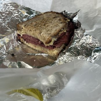 Singleton's General Store - Rueben sandwich - Meat Shops Near Me - Proctorsville, Vermont