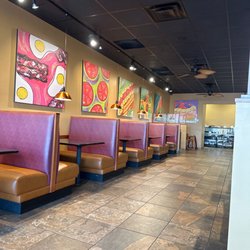 Keke's Breakfast Cafe - Inside Kiki's in Ocala