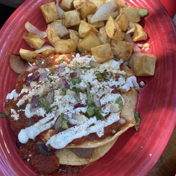 Tower Cafe - Breakfast & Brunch Near Me - Sacramento, California