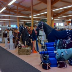 Pferdesporthaus Loesdau - Ein Ausstellungsteil...