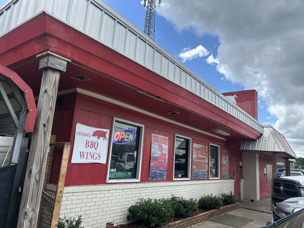 Fat Man's Smokehouse Logo