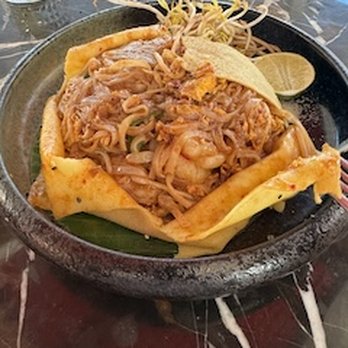 Dao - Pai Thai with Shrimp - Restaurants Near Me - Punta Sam, ROO