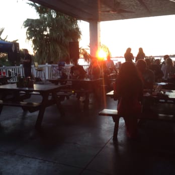 Sam's Sunset - Sports Bars Near Me - Seabrook, Texas