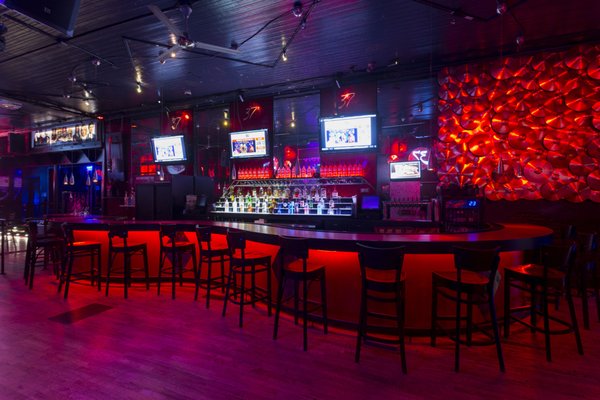 37 Main Restaurant + Bar by null