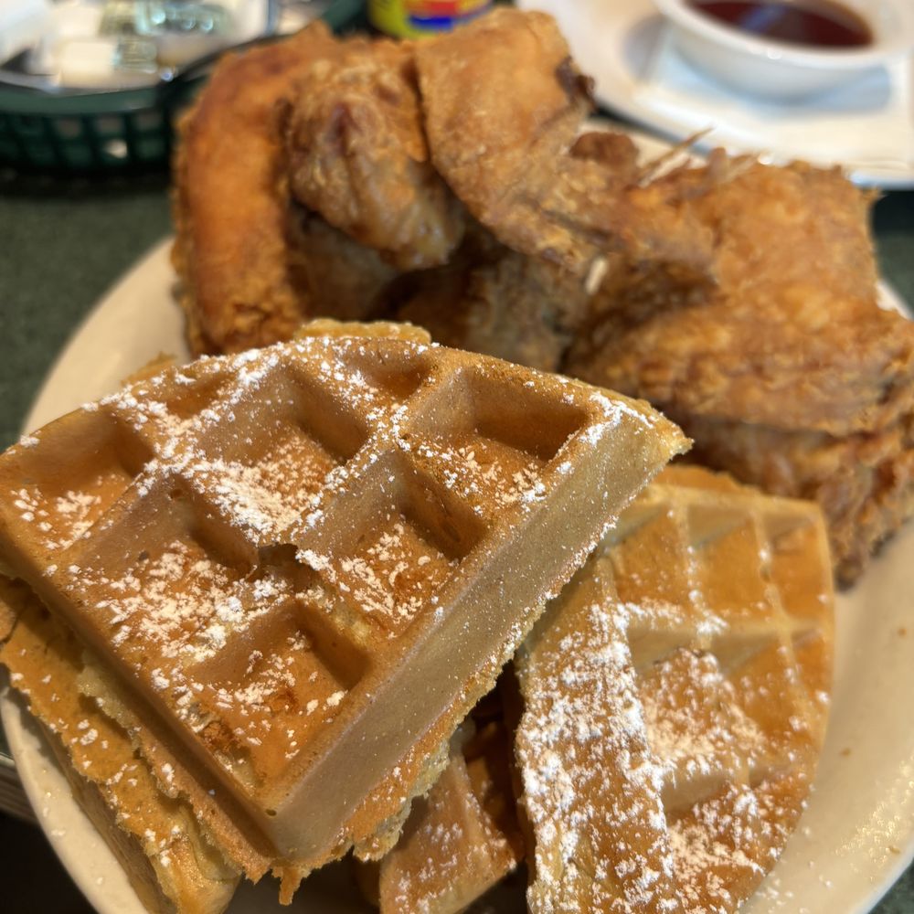 Metro Diner - American Near Me - Tampa, Florida Metro Diner - American Near Me - Tampa, Florida