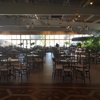 Flowerfield Celebrations - Atrium cocktail hour set up - Caterers Near Me - Saint James, New York Flowerfield Celebrations - Atrium cocktail hour set up - Caterers Near Me - Saint James, New York