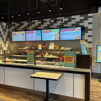 barBURRITO - Inside. - Mexican Near Me - Mississauga, Ontario
