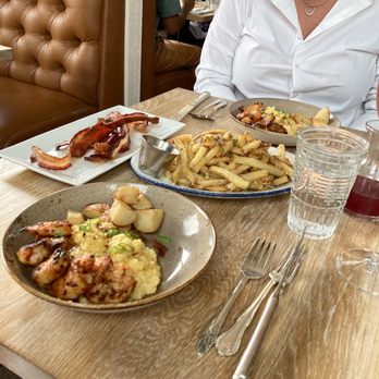 The Fed - Mor brunch views. - New American Near Me - Clarkston, Michigan