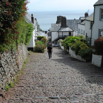 Clovelly - On the way down we met some oldies coming up LOL - Landmarks & Historical Buildings Near Me